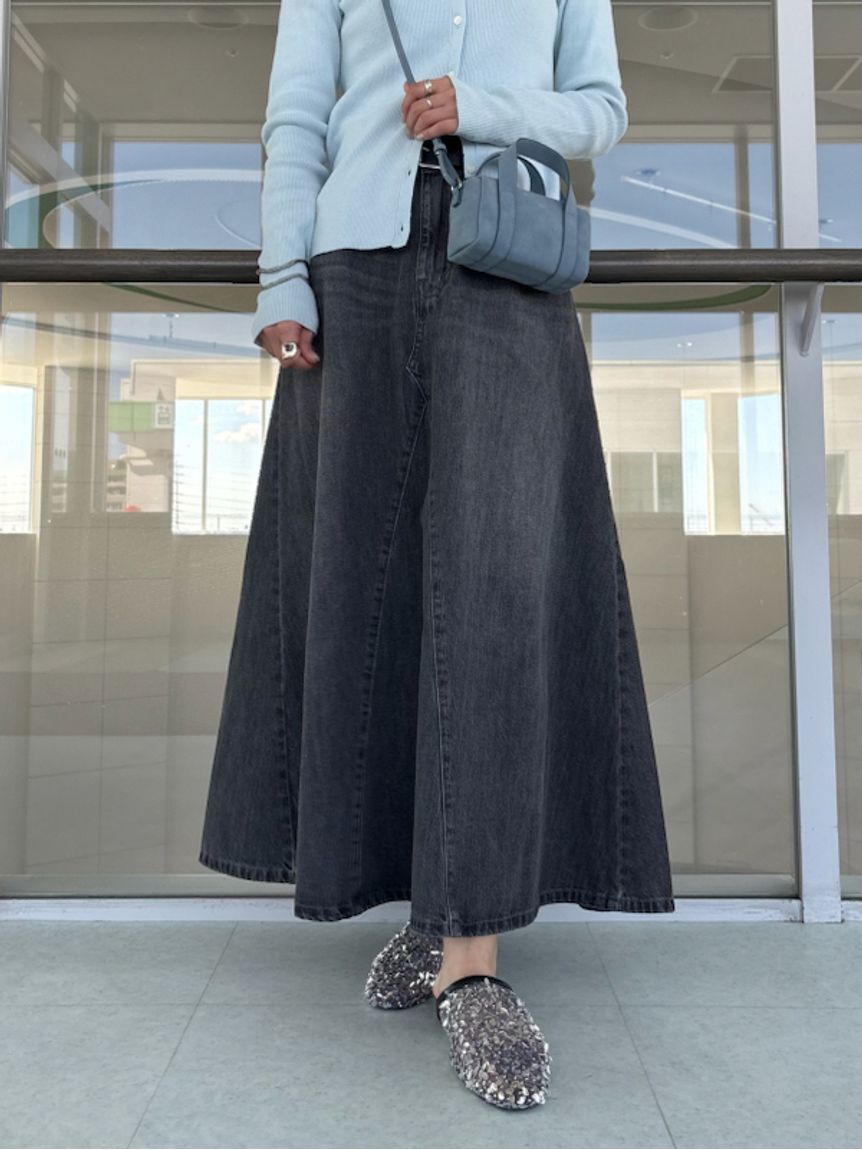 Mila Owen「後ろゴムマチデザインフレアデニムスカート【ウォッシャブル】」|スカート|