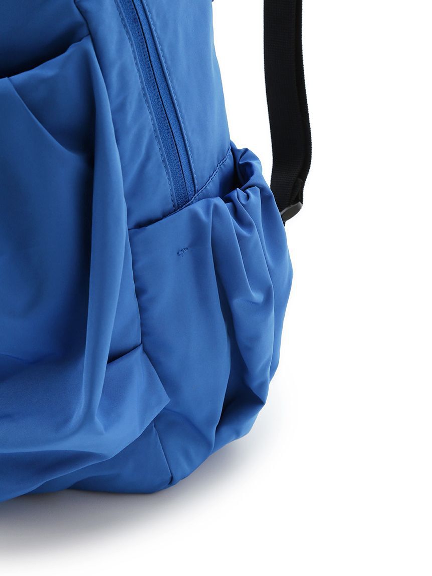 emmi atelier「【ONLINE限定カラー】eco 撥水ミニギャザーボディーバックパック」|リュック|