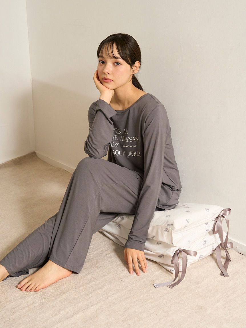 gelato pique Sleep「【ONLINE限定】【Sleep】モノグラム柄 ごろ寝クッション」|クッション・クッションカバー|