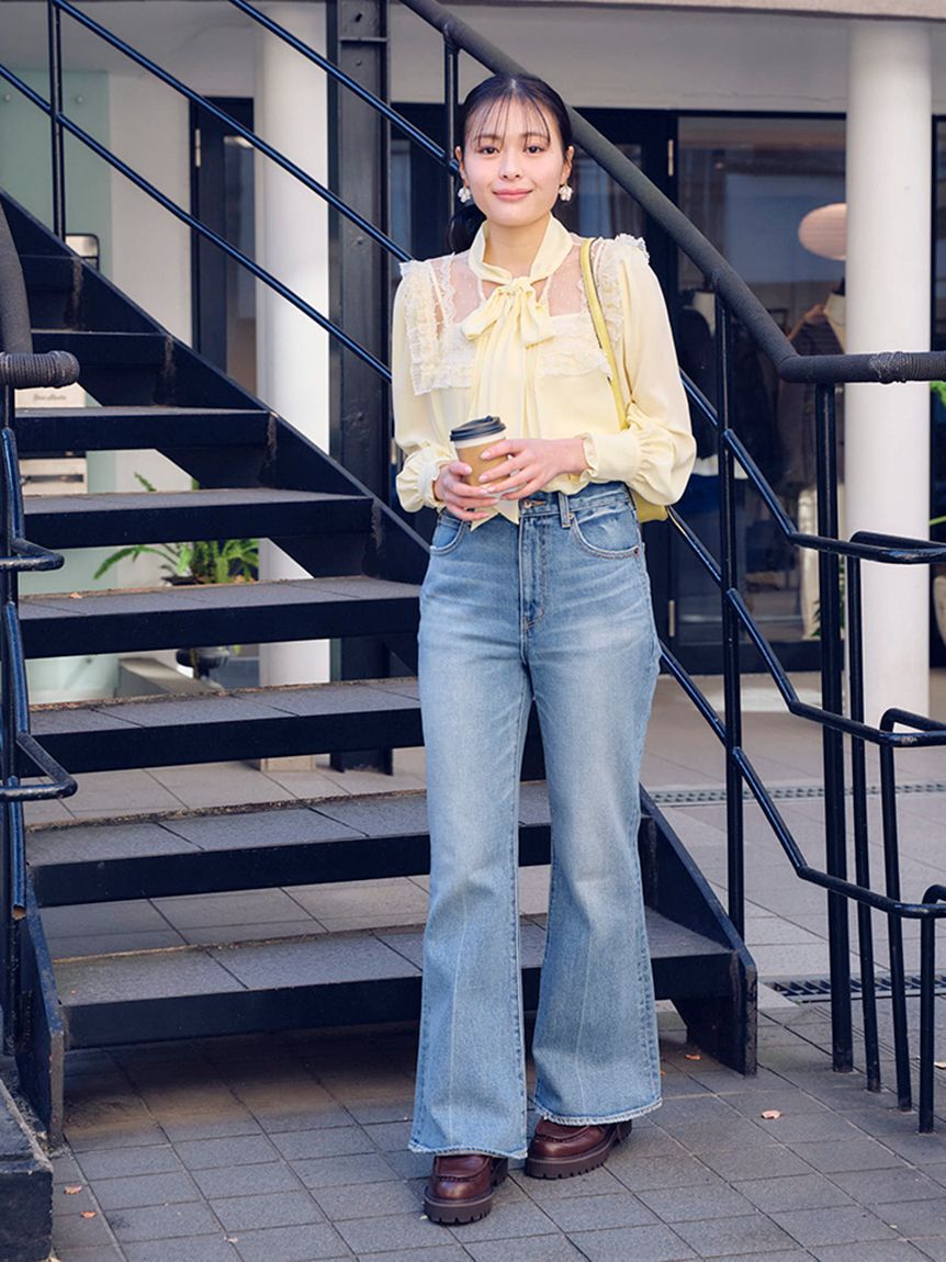 LILY BROWN「【WEB限定00サイズ】ストレッチセミフレアデニムパンツ」|デニム|