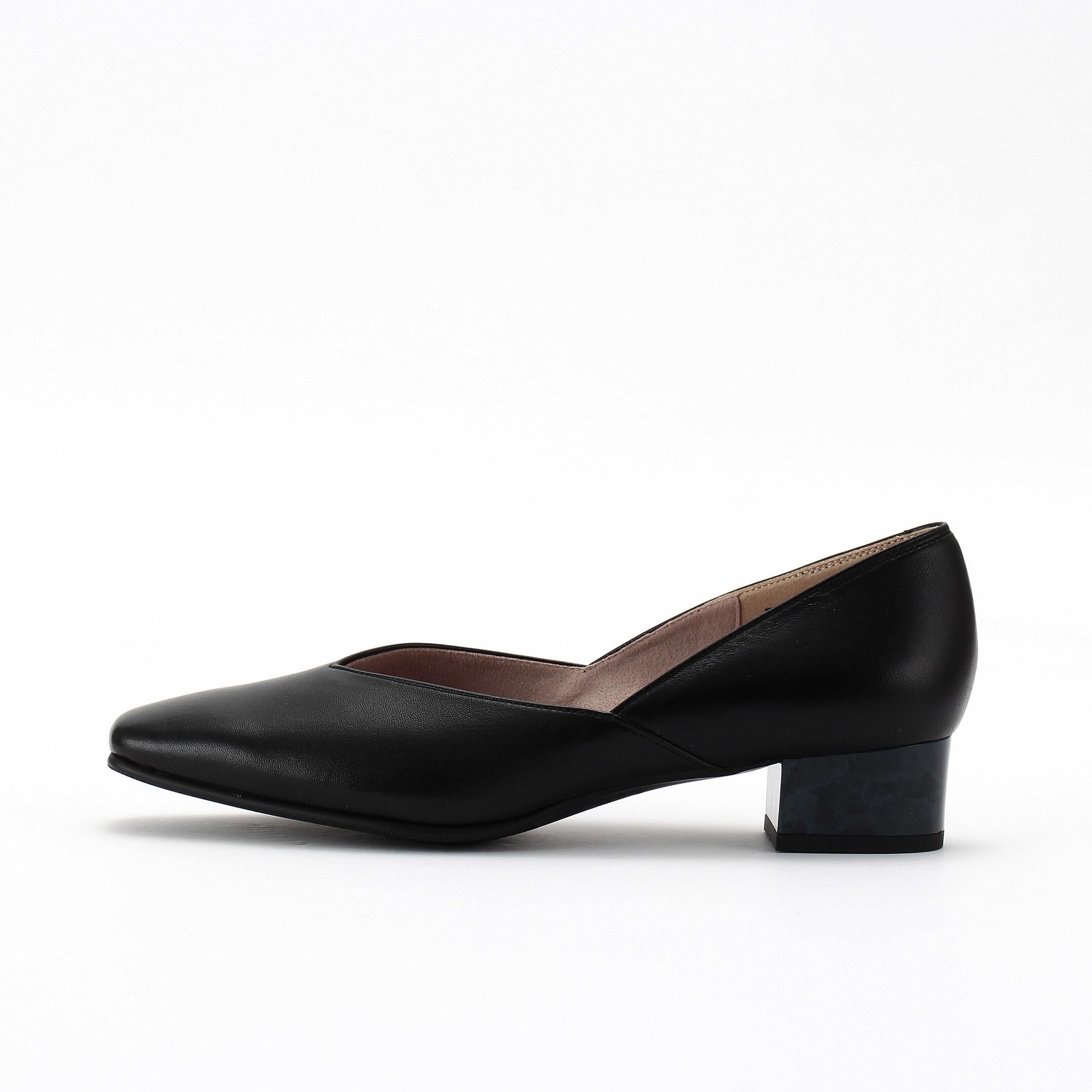 銀座かねまつ「LSFC2630SHPBLK 【本革】【防水】アクアベルスクエアトゥパンプス」|パンプス|