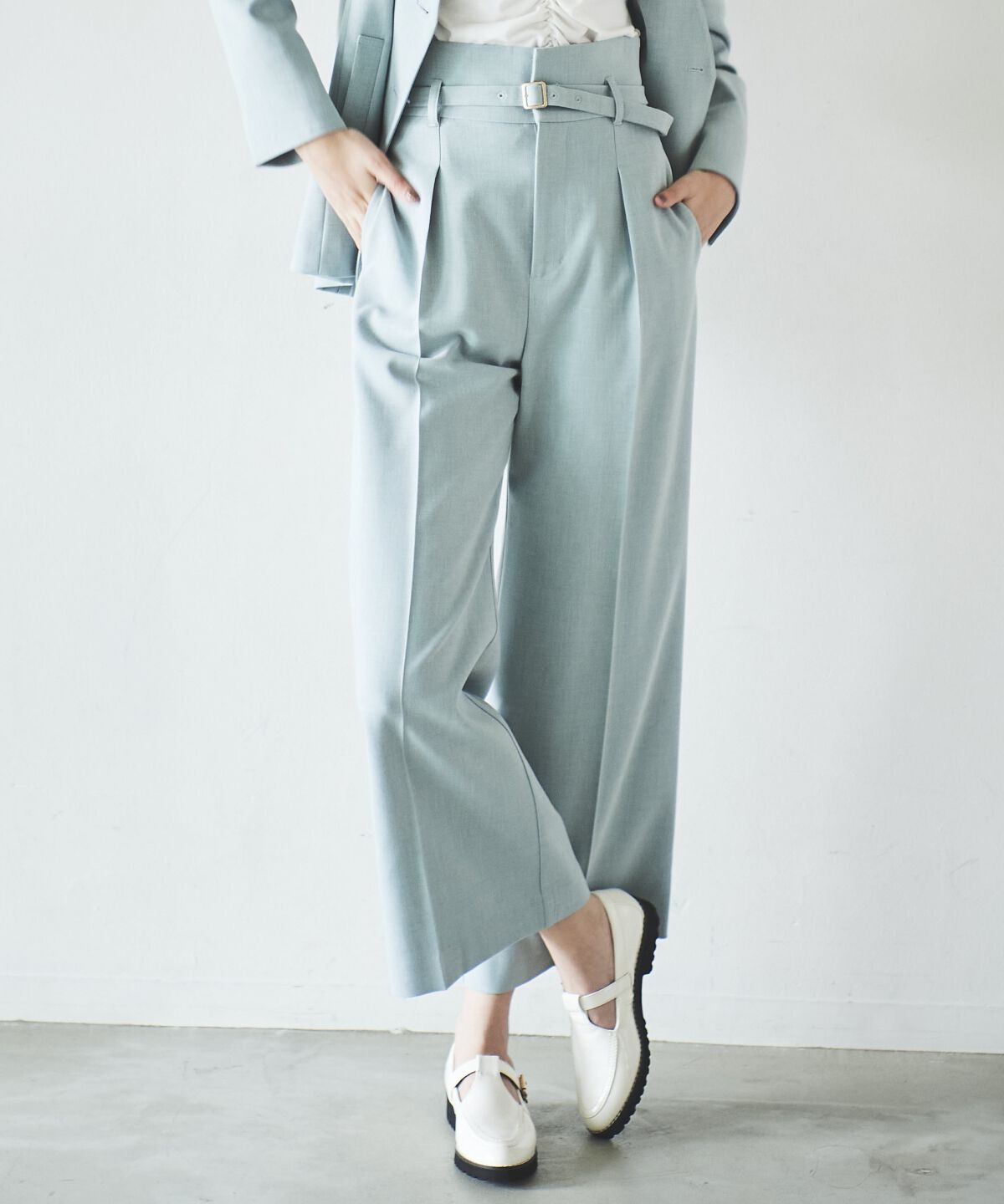 アンドクチュール「ツィルベルト付ワイドパンツ」|その他|