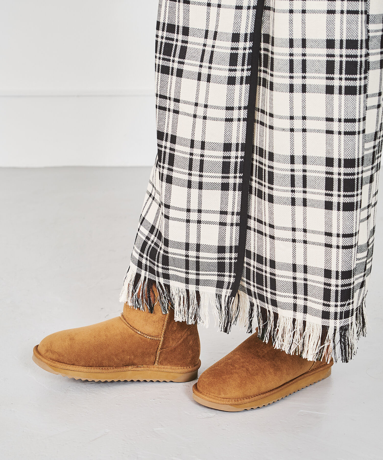 ORiental TRaffic「【累計2万足突破】  ミドル ムートン ブーツ /25401 折り返しても使える！ 防寒」|ショートブーツ|