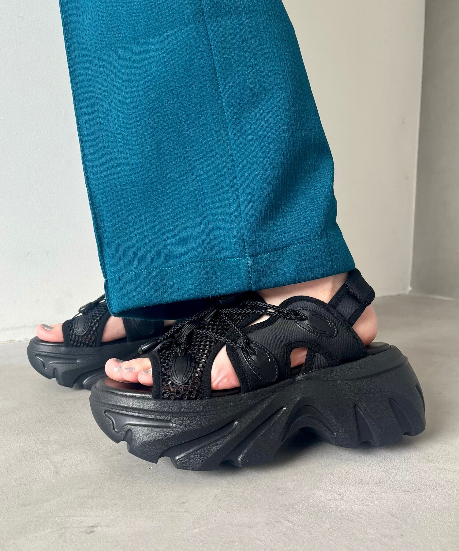 ORiental TRaffic「●2025春夏新作●ドローコード&times;メッシュ厚底サンダル/51210 サンダル 厚底　メッシュ トレンド」|サンダル|