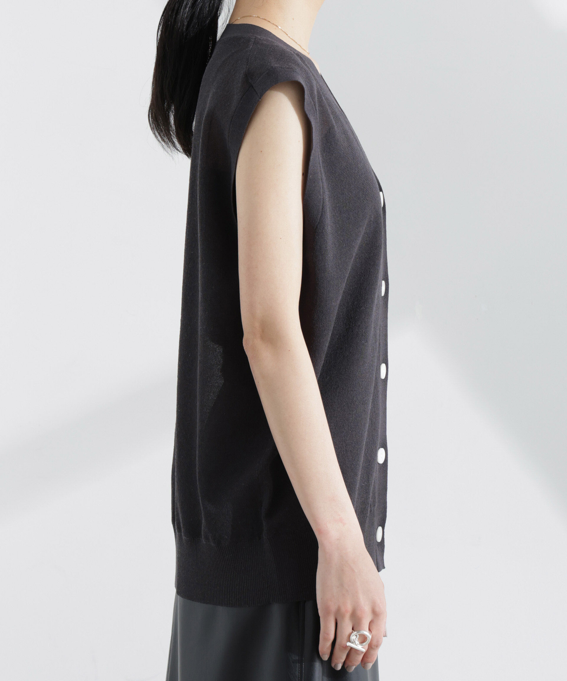 nano･universe「シアーミラノリブニットベスト」|ニット・セーター|