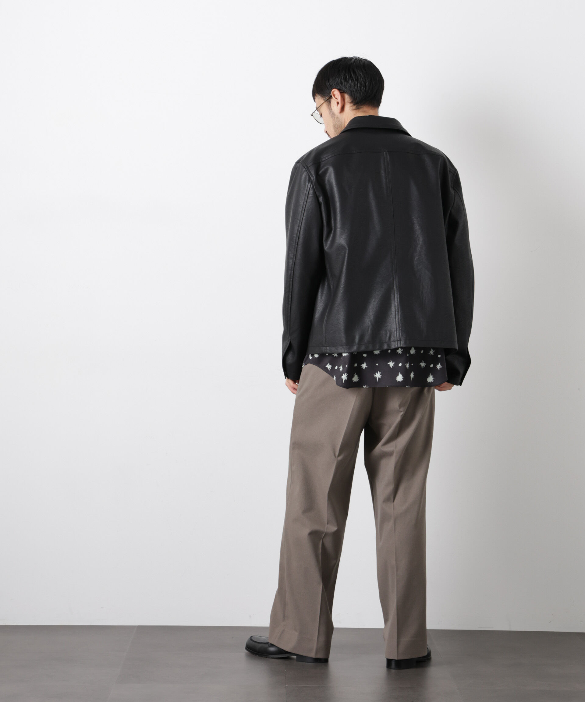 nano･universe「フェイクレザー｢WARP PRINT｣ライニング」|ブルゾン・スタジャン|