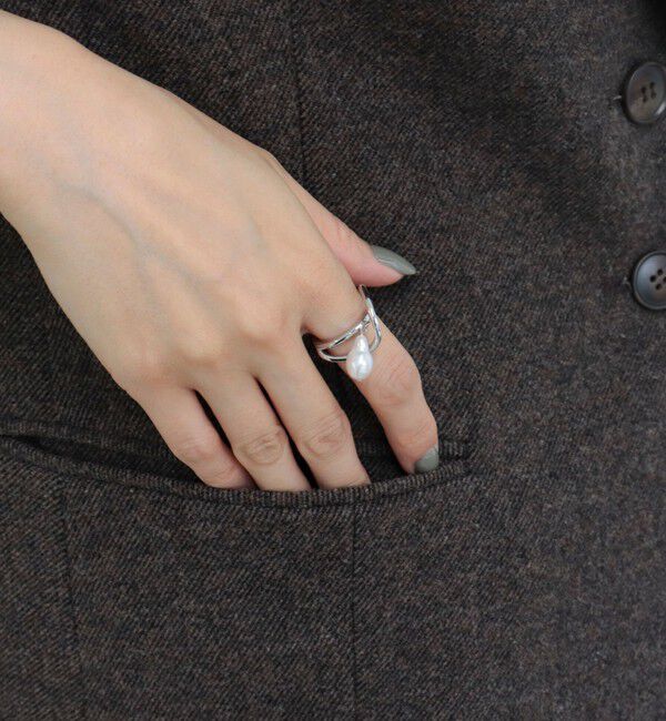 fredy emue「ドロップパールアートリング」|リング|シルバー