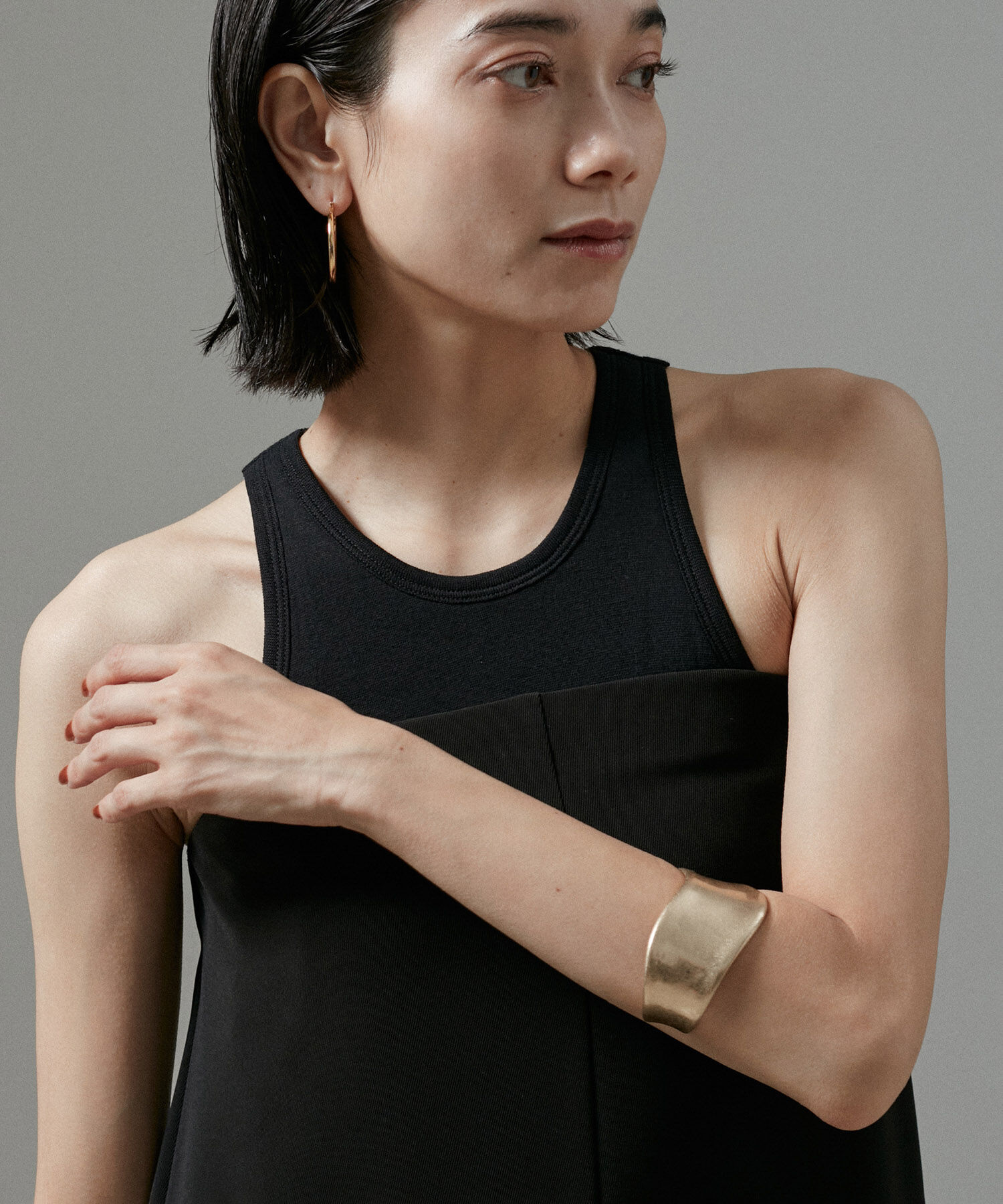 SALON adam et rope'「【Smile Cotton】カップ付きアメリカンスリーブタンクトップ」|タンクトップ|ブラック(01)