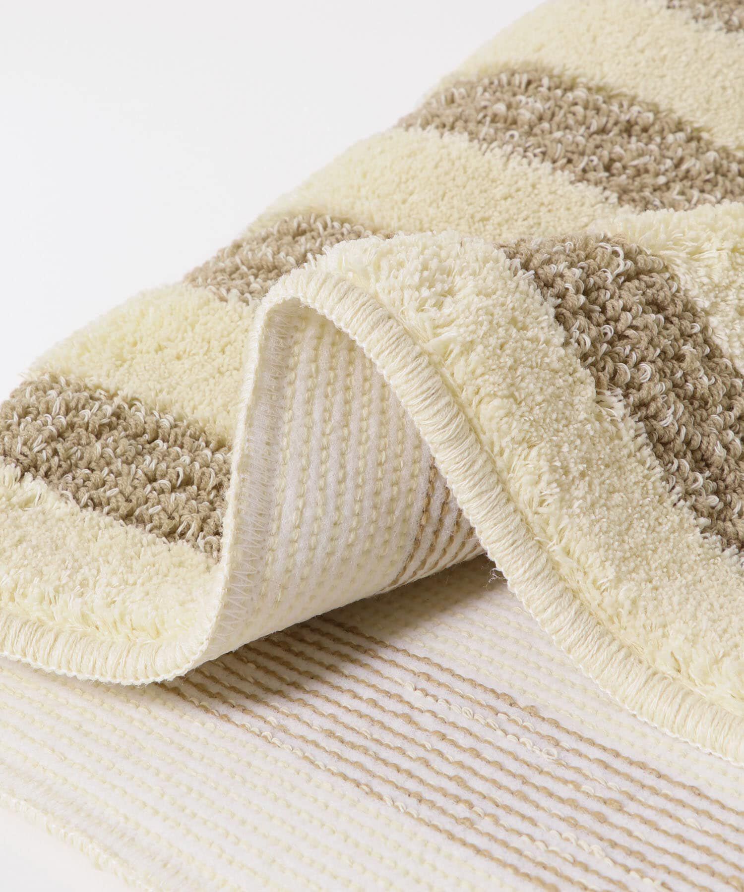 URBAN RESEARCH DOORS「『洗濯可』calmland　フロアラグ 46&times;70」|クッション・クッションカバー|