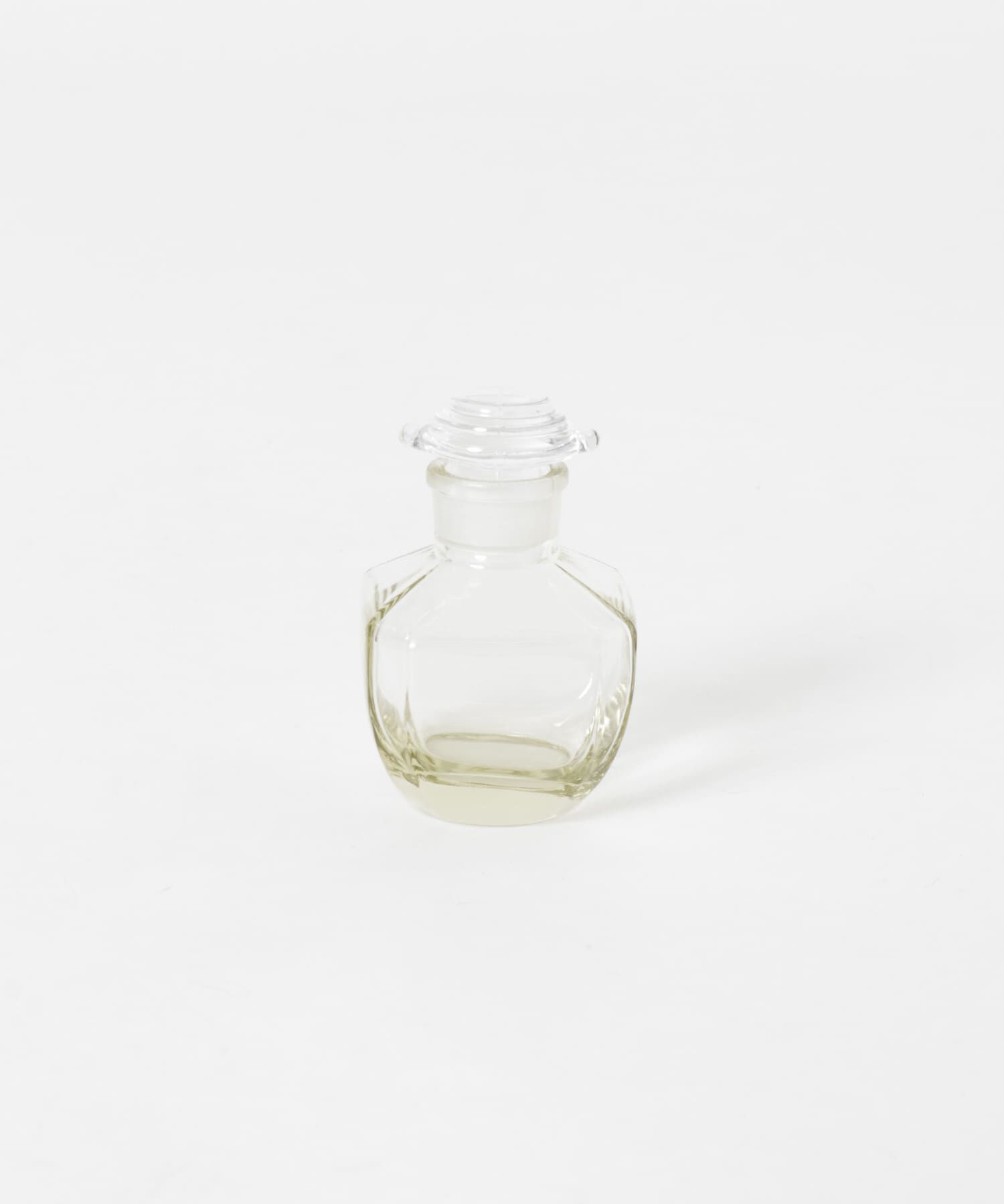 URBAN RESEARCH「『WEB限定』廣田硝子　復刻醤油差し　アンバー　四角」|食器・キッチングッズ|