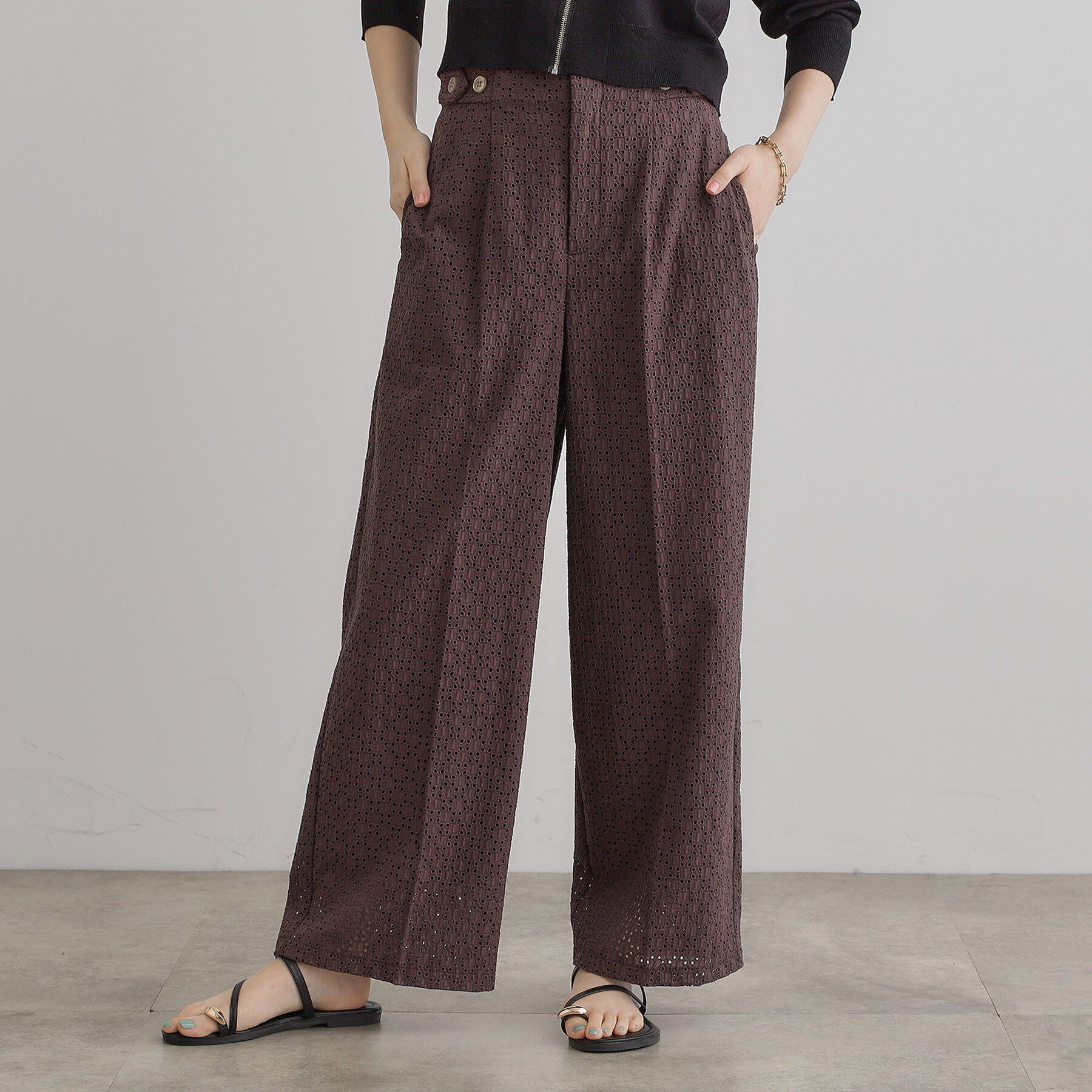 grove「【レースの透け感が軽やか】エンブロイダリーレースワイドパンツ」|その他|