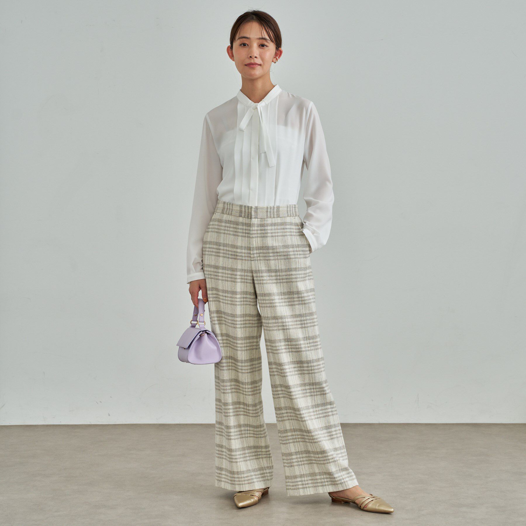 INDIVI「【きれいめ／オフィス／セレモニー】2WAYリボンタイブラウス」|シャツ・ブラウス|