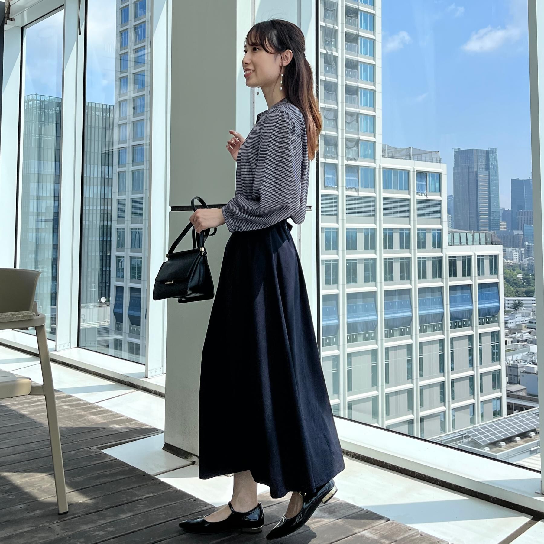 Couture broach「【大人可愛い・パール取り外し・通勤】・タックタイチェック柄ブラウス」|シャツ・ブラウス|