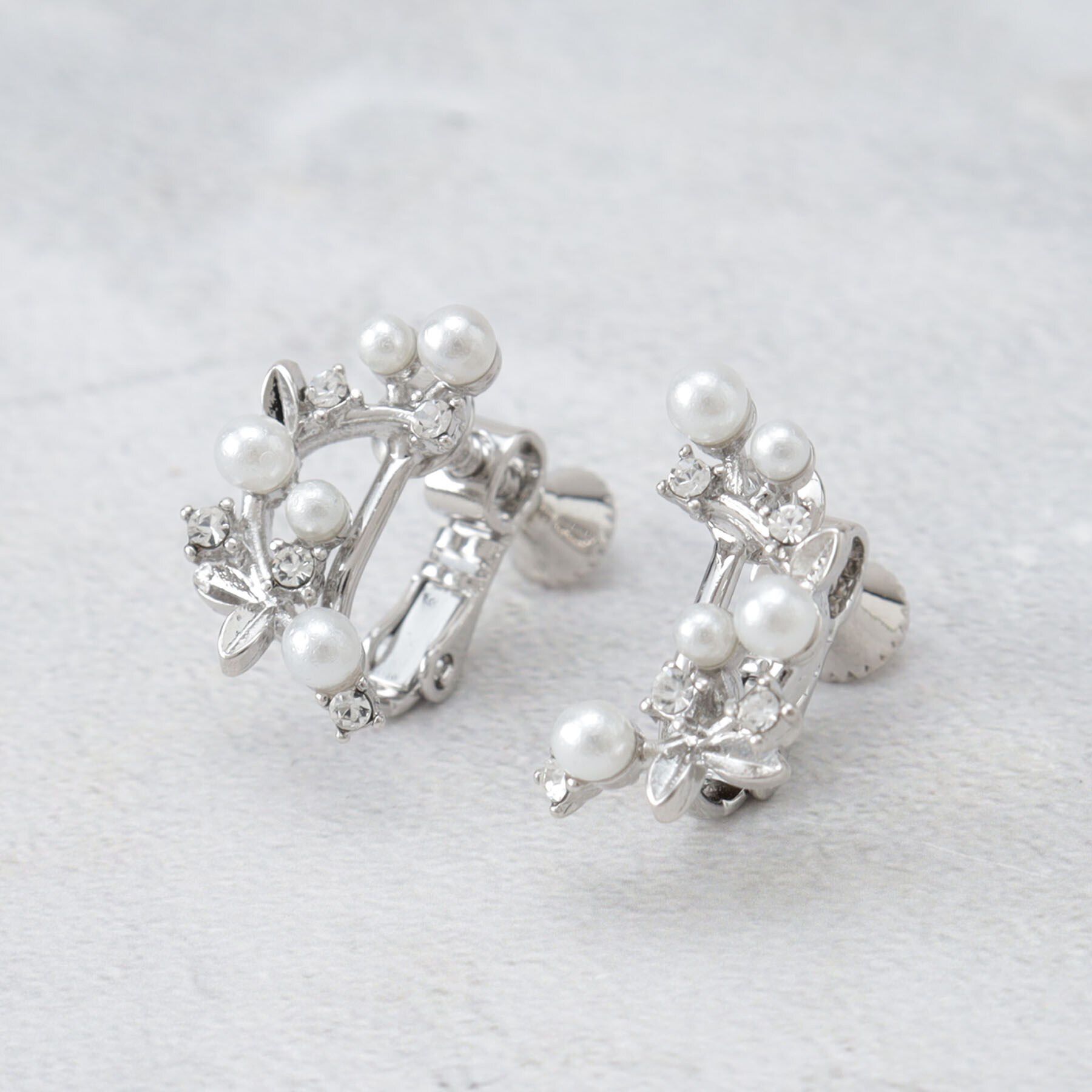 THE SHOP TK「ビジューパール調イヤリング」|イヤリング|シルバー(006)