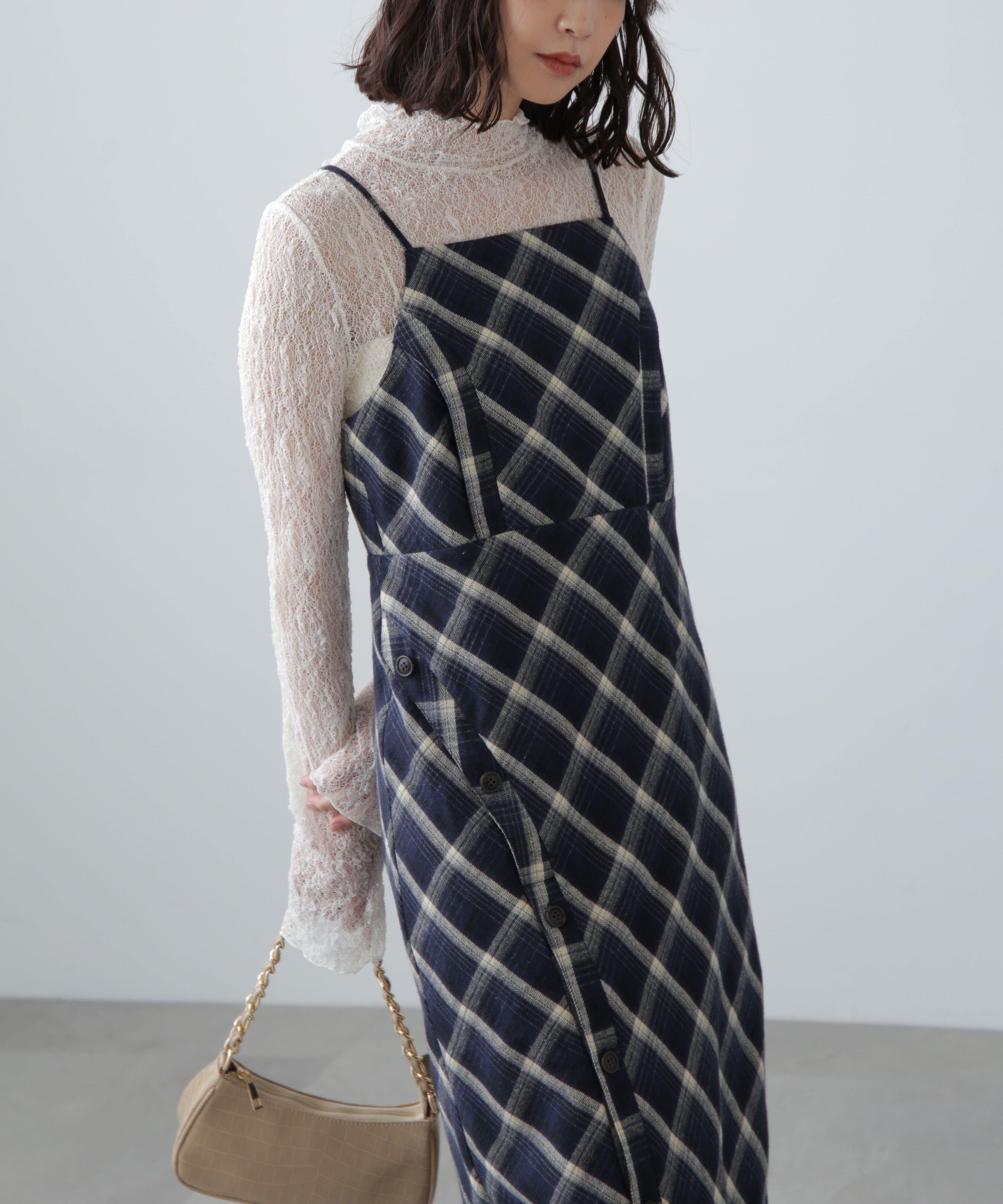  「ボタンスリットチェックキャミワンピース」|ワンピース|