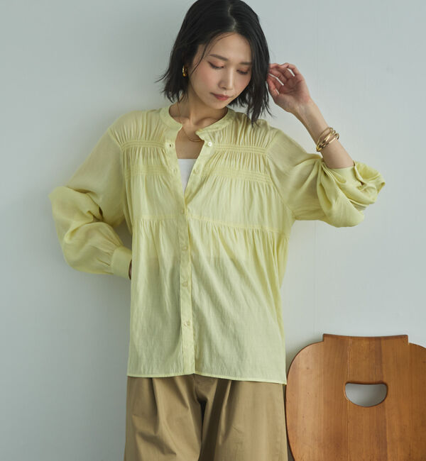 Doux archives「シャーリングバンドカラーブラウス」|シャツ・ブラウス|