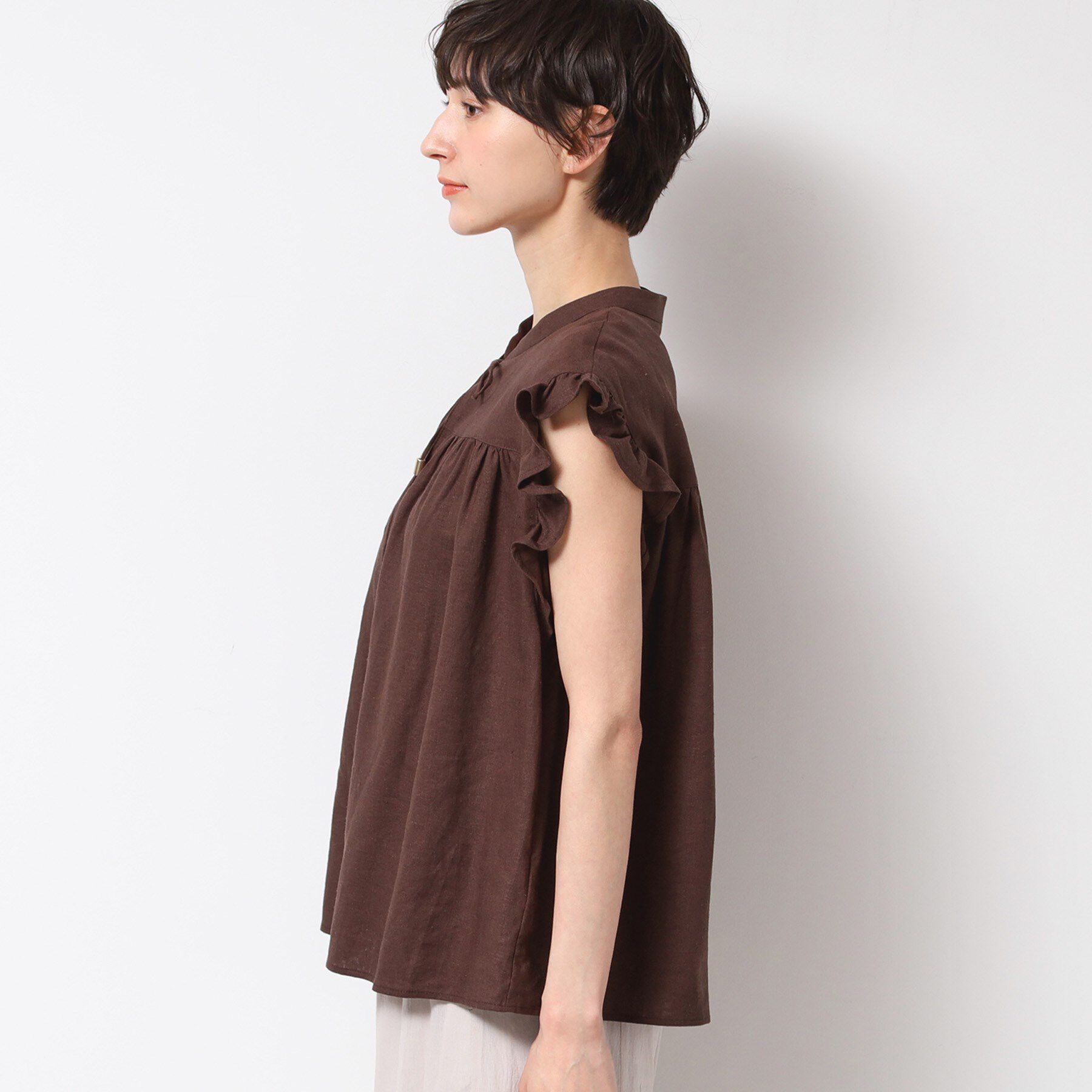 Dessin「【洗える】レーヨン麻フリルスリーブブラウス」|シャツ・ブラウス|
