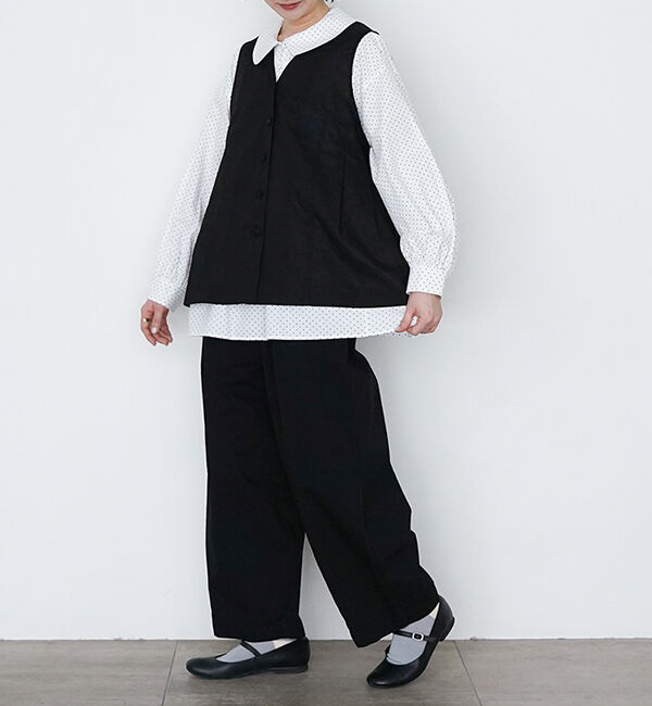 オオカミとフクロウ「フクロウと湖のほとりのシロツメグサ&ldquo;あわせ&rdquo;」|ベスト・ジレ|