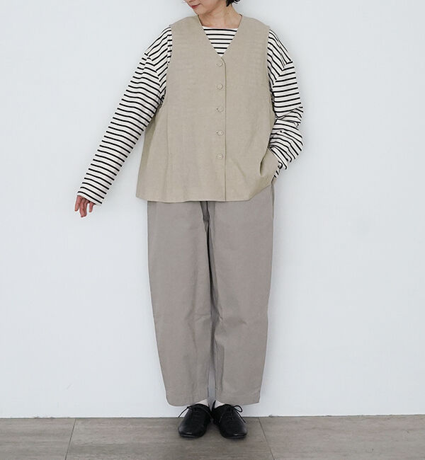 オオカミとフクロウ「フクロウと湖のほとりのシロツメグサ&ldquo;あわせ&rdquo;」|ベスト・ジレ|