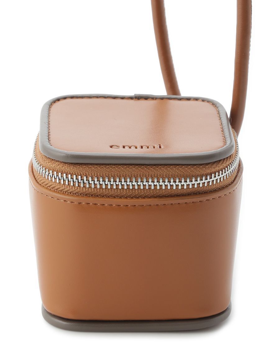 emmi atelier「キューブマルチチャーム」|キーケース|