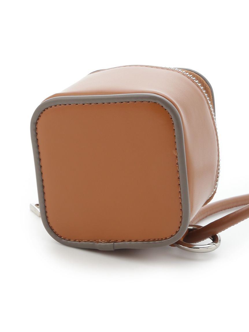 emmi atelier「キューブマルチチャーム」|キーケース|