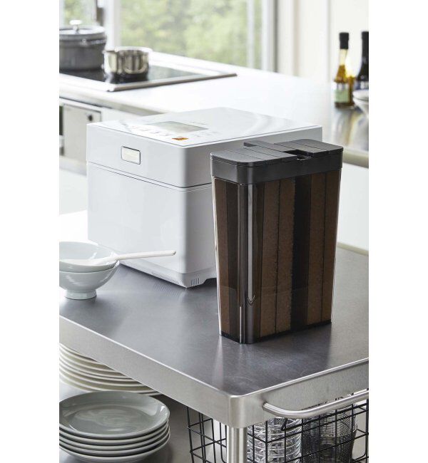 Lbc with Life「【WEB限定】tower タワー　冷蔵庫用米びつ」|食器・キッチングッズ|ブラック