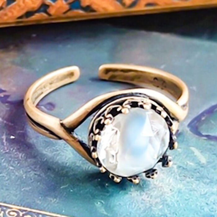 BACKYARD FAMILY「指輪 フリーサイズ 通販 ガラスビーズ 真鍮製 リング 重ね付け サイズ調節可能」|その他|