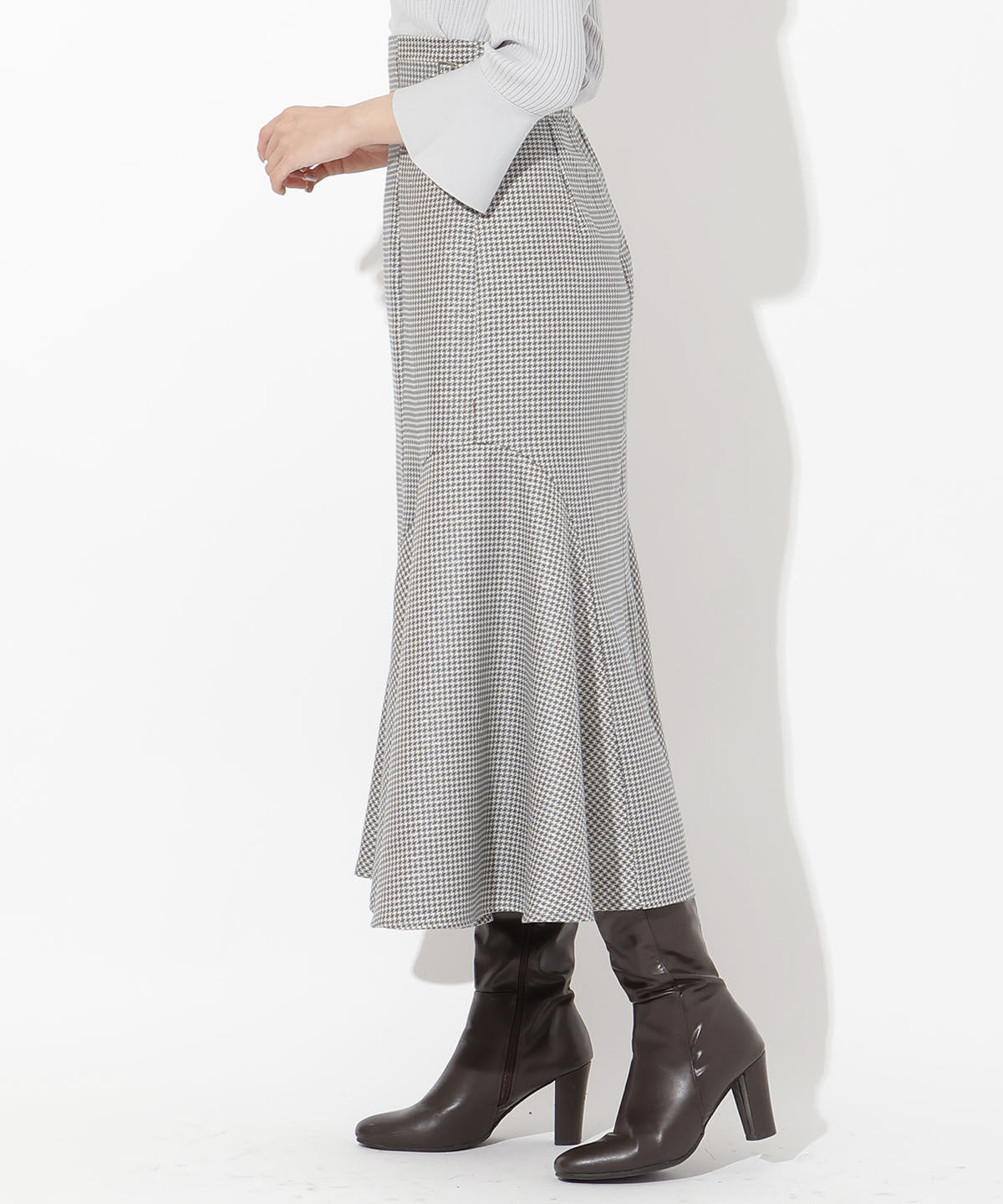 アンドクチュール「サイドベルト千鳥切替スカート」|フレア|