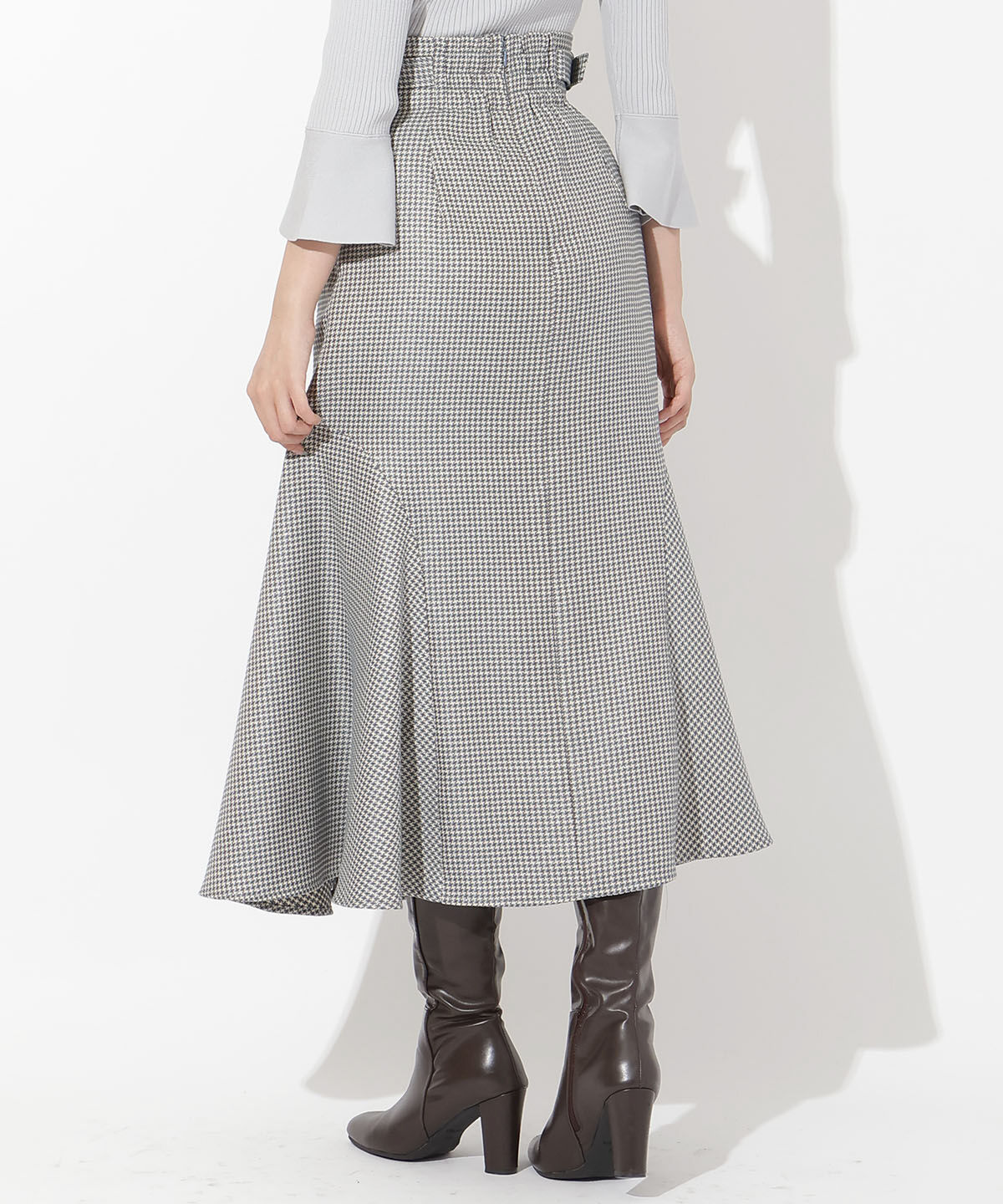 アンドクチュール「サイドベルト千鳥切替スカート」|フレア|
