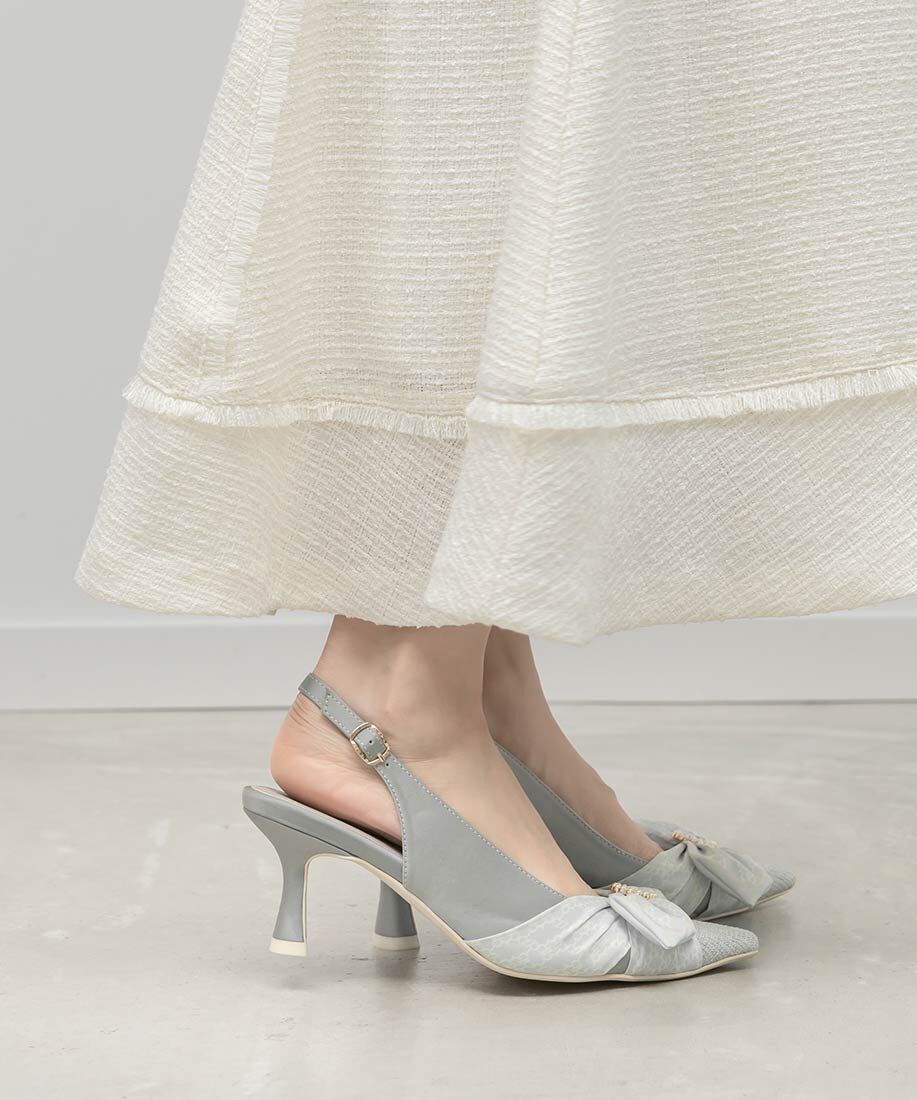  「モノグラムスカーフバックストラップパンプス」|パンプス|