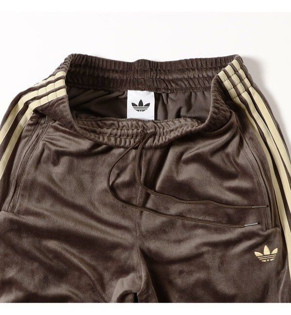 BEAMS「adidas / FB TP ベロア トラックパンツ」|チノ|