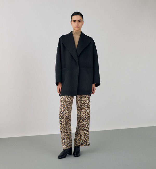 ダブルフェイスメルトンビーバー ウィングカラーコート（DES PRES