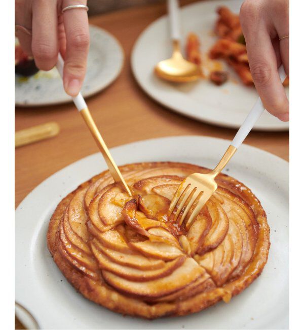 journal standard Furniture「【Cutipol/クチポール】GOA ディナーフォーク ホワイト&times;ゴールド」|食器・キッチングッズ|