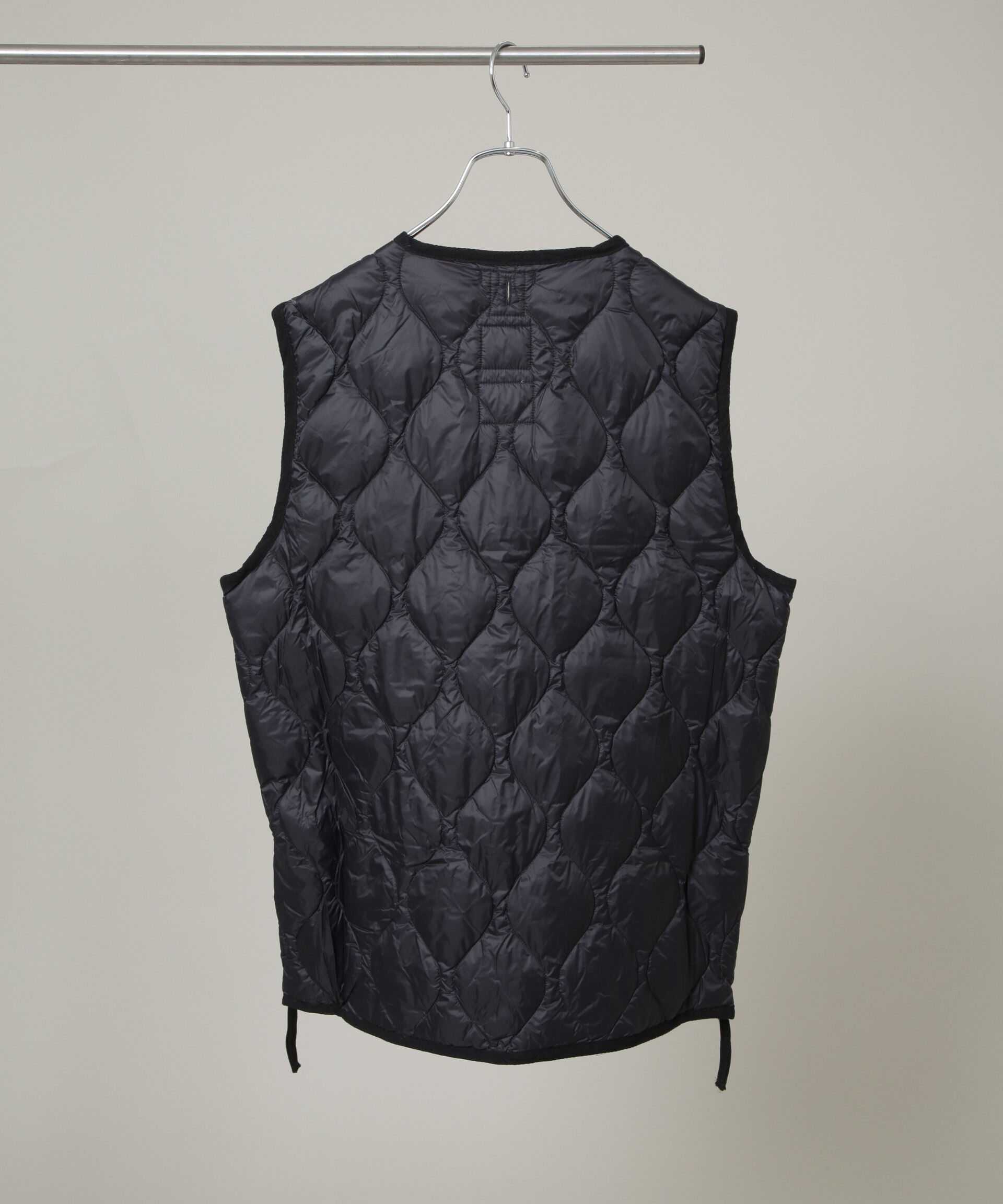 nano･universe「TAION/MILITARY V NECK W-ZIP DOWN VT」|ダウン|