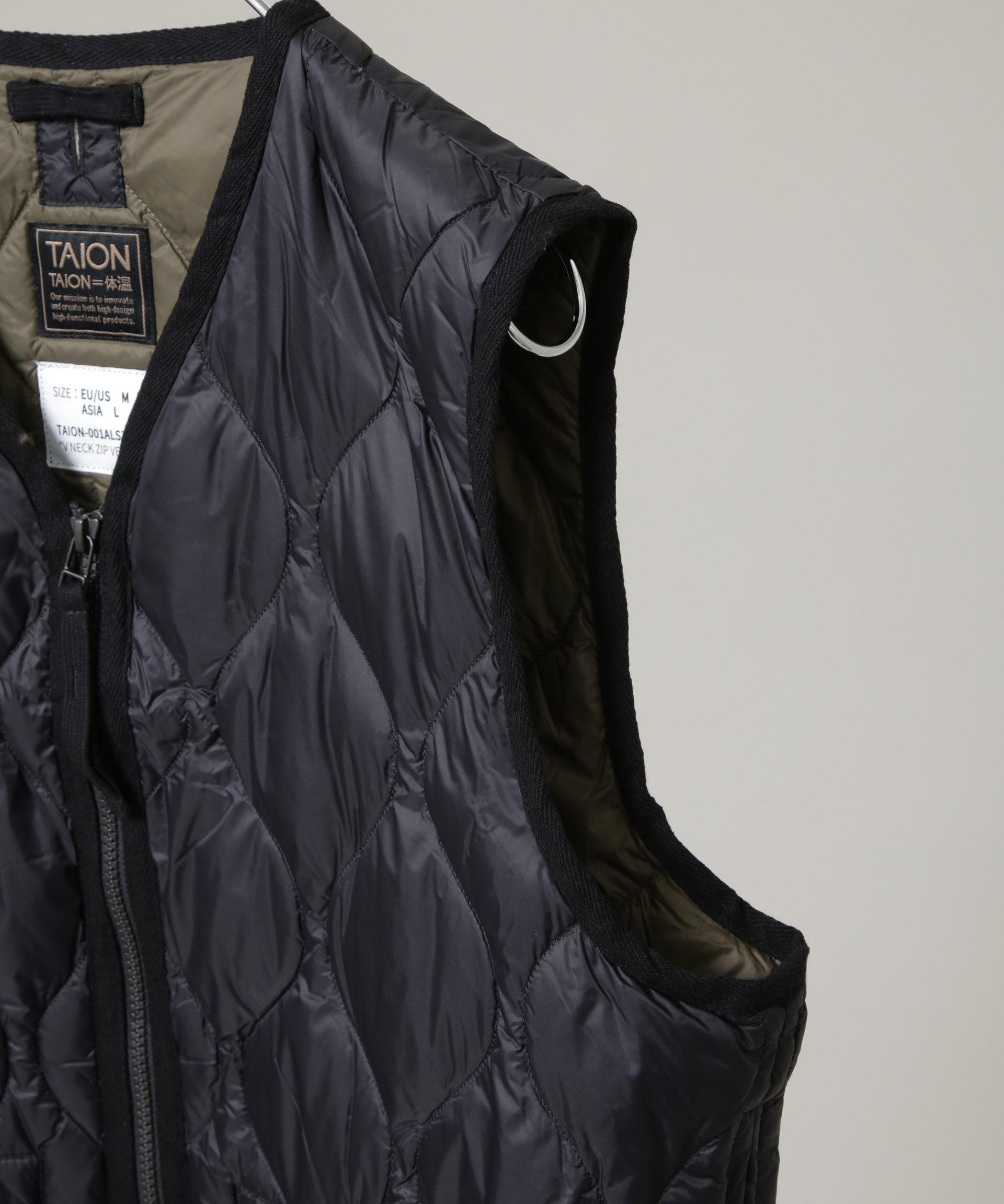 nano･universe「TAION/MILITARY V NECK W-ZIP DOWN VT」|ダウン|