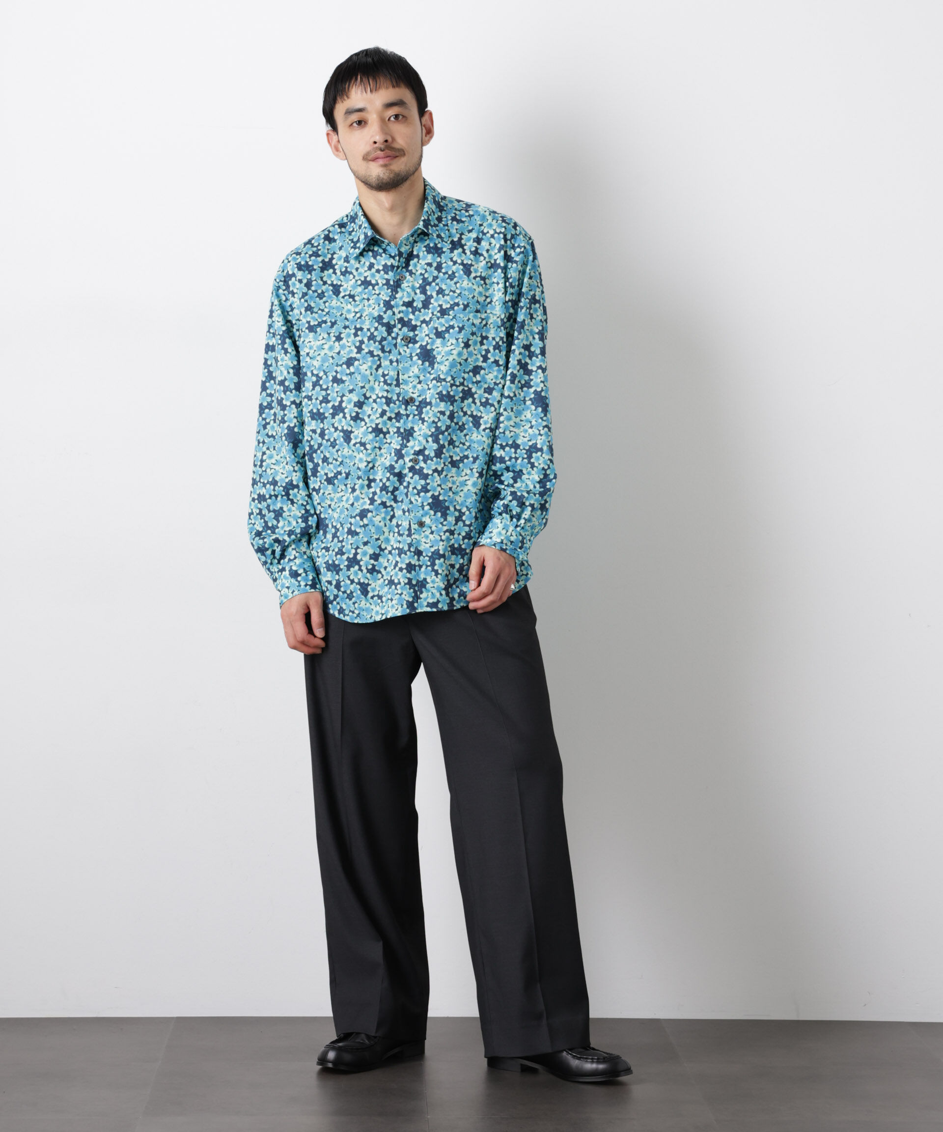 nano･universe「「EDITRIAL PRINT」アートフラワーシャツ」|シャツ・ブラウス|