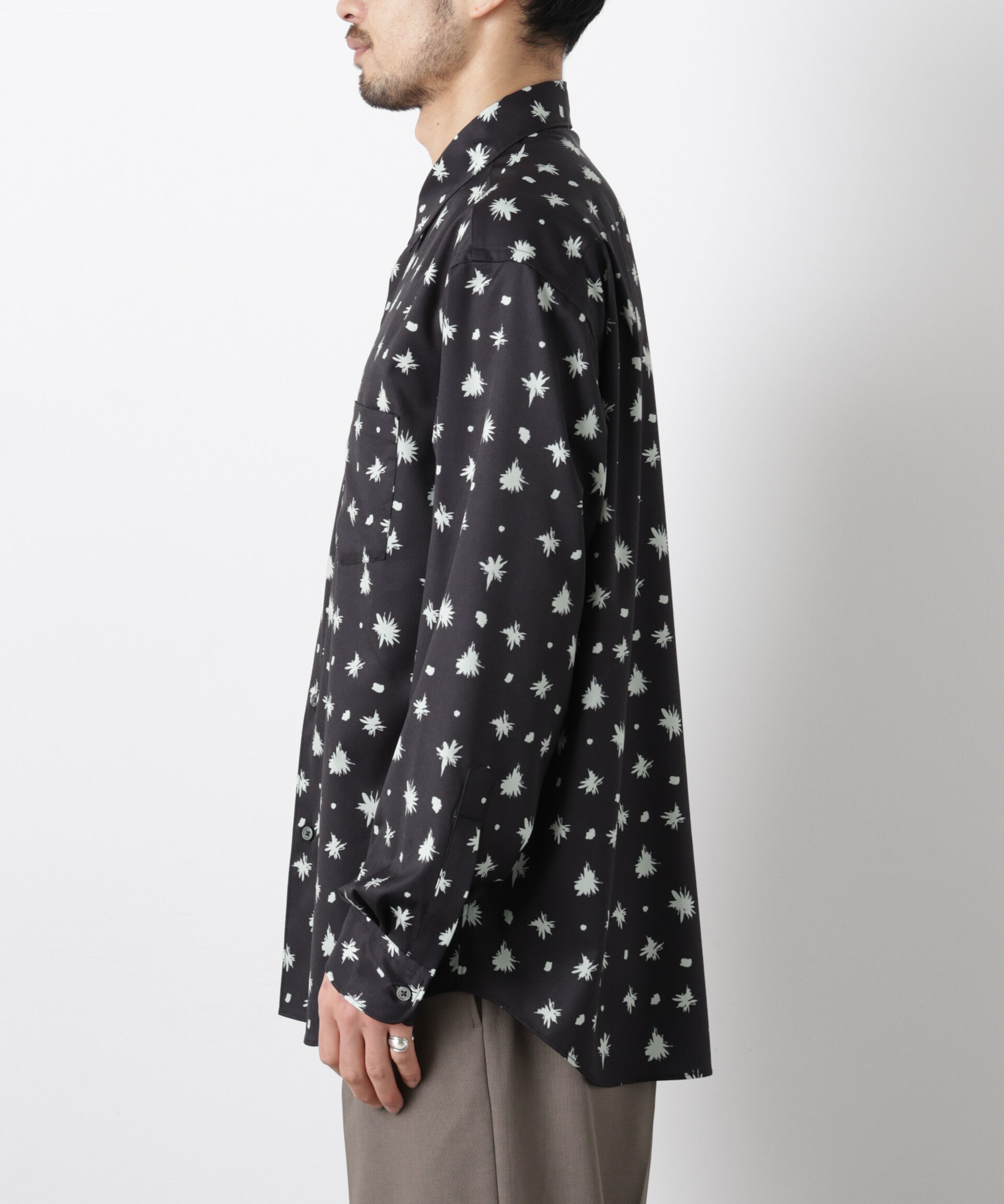 nano･universe「「EDITRIAL PRINT」アートフラワーシャツ」|シャツ・ブラウス|