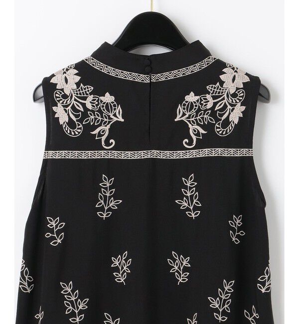 GRACE CONTINENTAL「刺繍ハイネックノースリーブ」|シャツ・ブラウス|