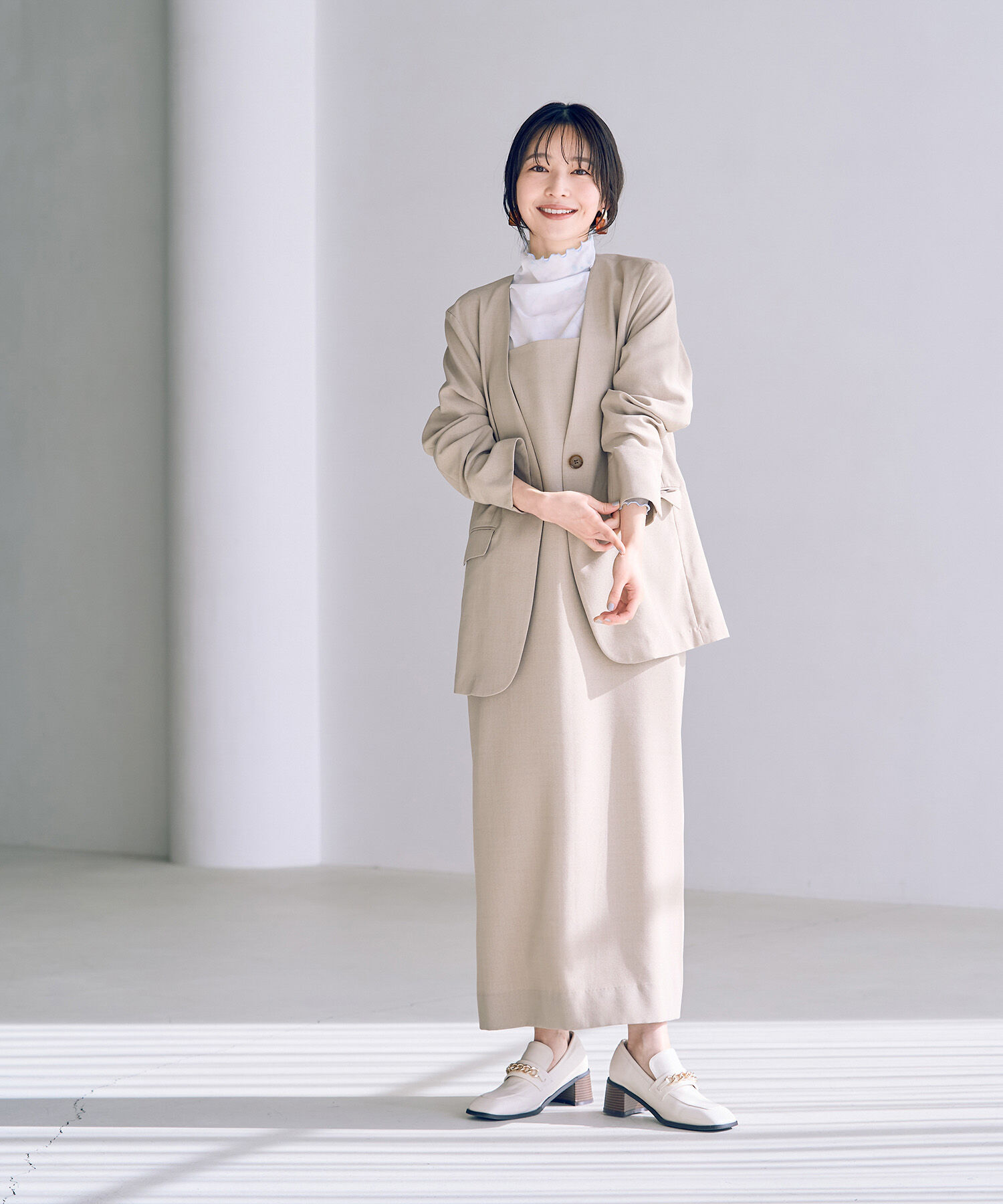 VIS「【洗える・接触冷感】美easyノーカラーVネックジャケット【セットアップ対応】」|ノーカラージャケット|