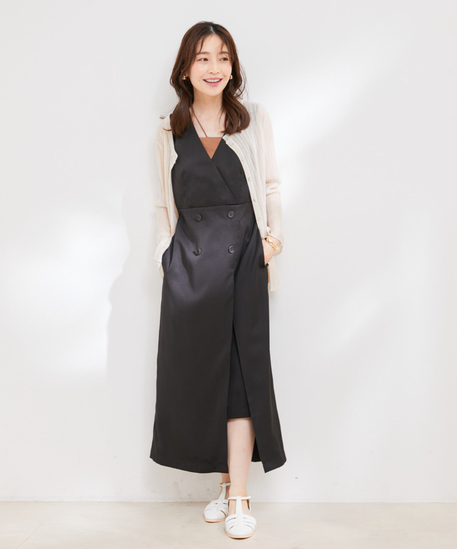 VIS「【洗える】アシンメトリークロスストラップキャミソール」|キャミソール|