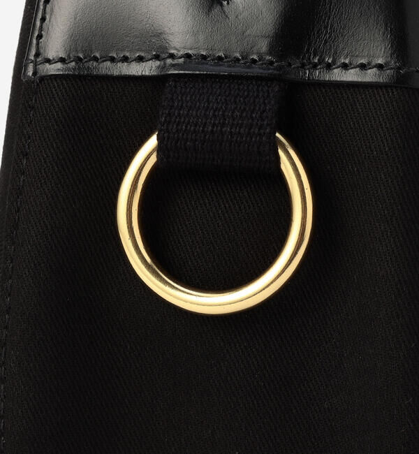 Brady「Brady | ARIEL TROUT LARGE with COBRA BUCKLE UNISEX」|ショルダー・メッセンジャー|