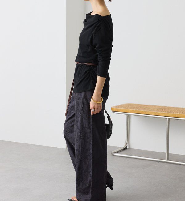  「予約【ワンショルやオフショルにも】ネックコンシャスカットソー」|Tシャツ・カットソー|