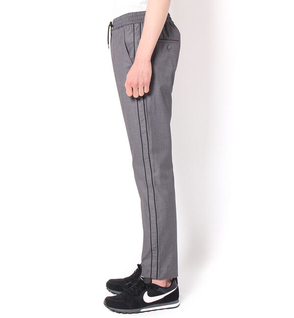  「TR2ラインイージーテーパード」|チノ|