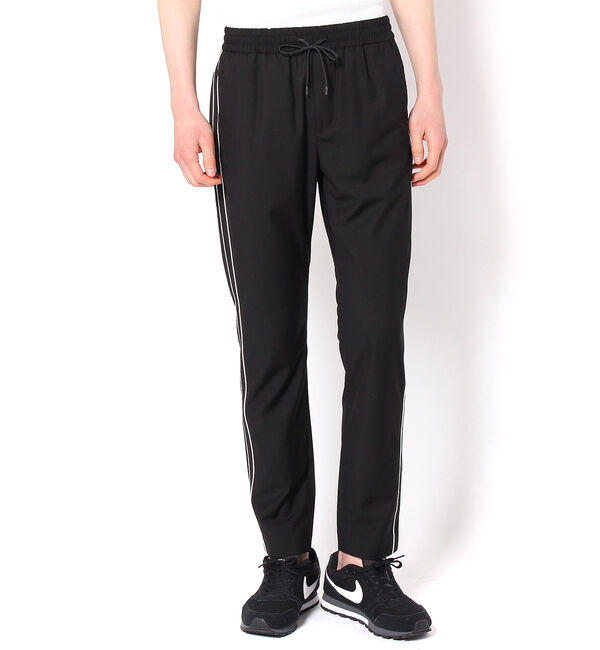  「TR2ラインイージーテーパード」|チノ|ブラック