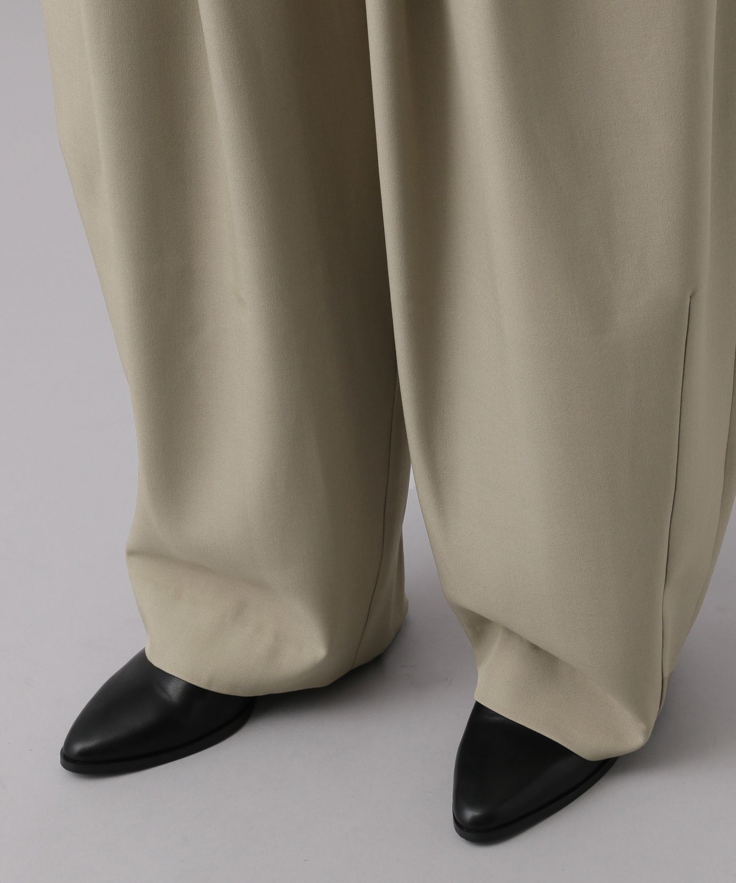 A part by 「スラックスコクーンボリュームパンツ」|スラックス|