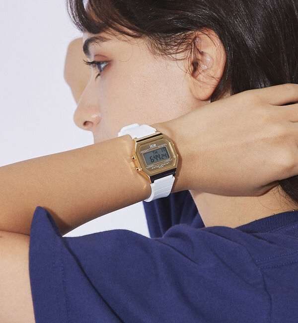 ABAHOUSE「【ice watch /アイスウォッチ】ICE DIGIT RETRO-META」|腕時計|ホワイト系その他2