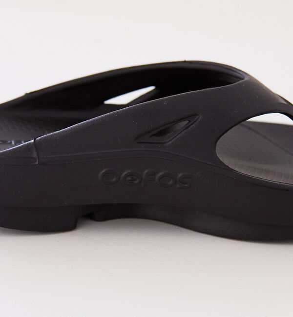 Rouge vif「【OOFOS/ウーフォス】O Original / リカバリーサンダル【WEB限」|サンダル|