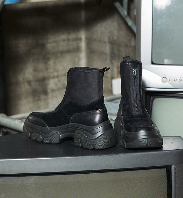 AU BANNISTER「【LAROUTE/軽量】フロントジップ 厚底ブーツ」|ショートブーツ|ブラック