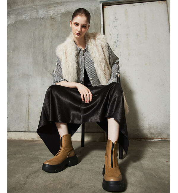 AU BANNISTER「【LAROUTE/軽量】フロントジップ 厚底ブーツ」|ショートブーツ|