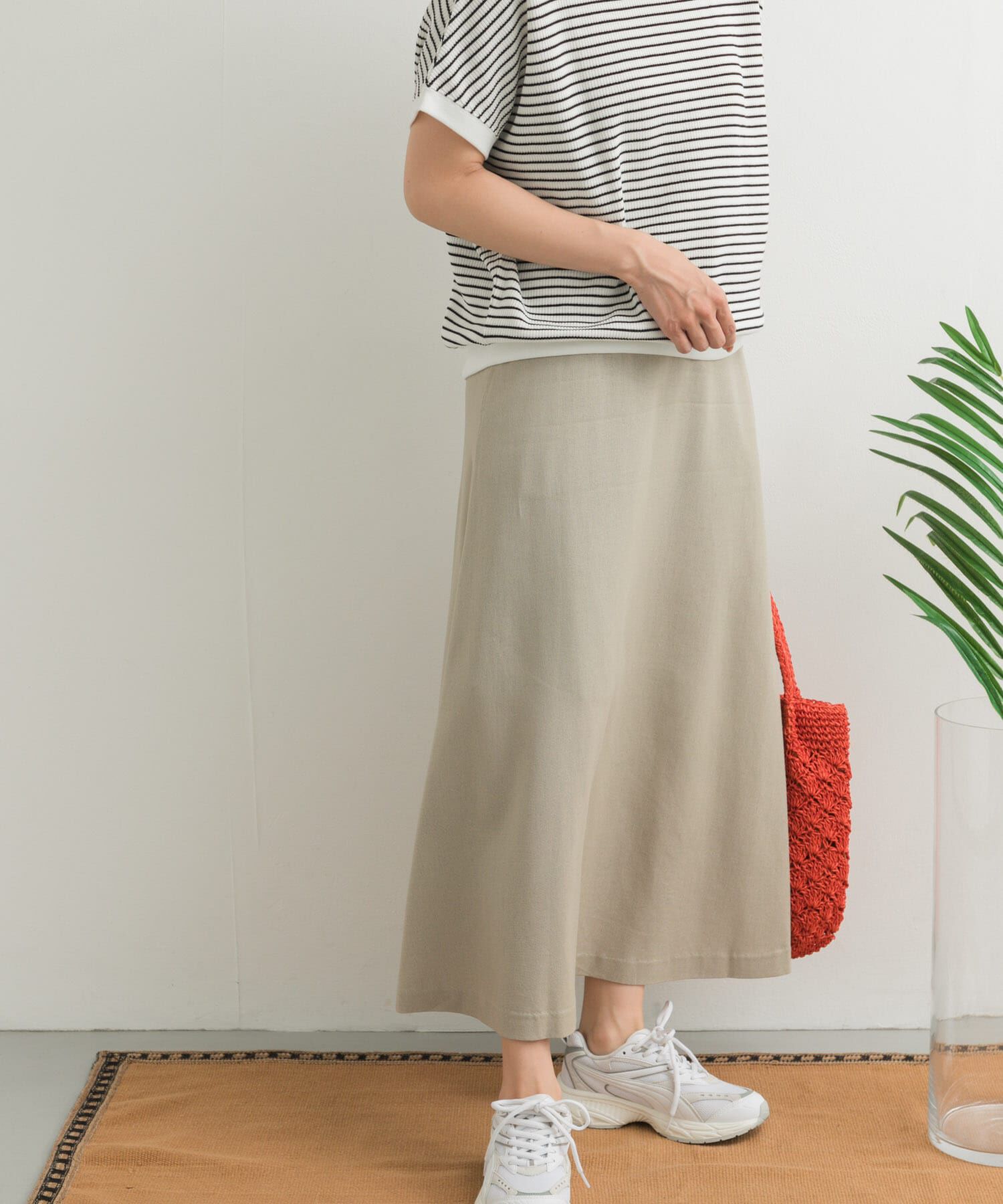 URBAN RESEARCH DOORS「麻混レーヨンフレアスカート」|スカート|ベージュ